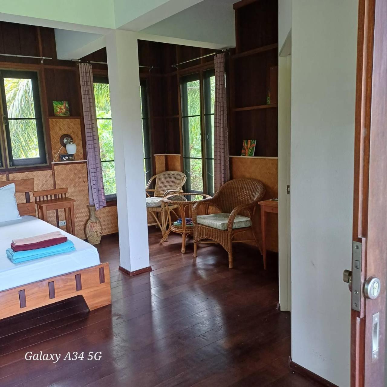 Lake View Bungalows Khao Lak Exteriör bild