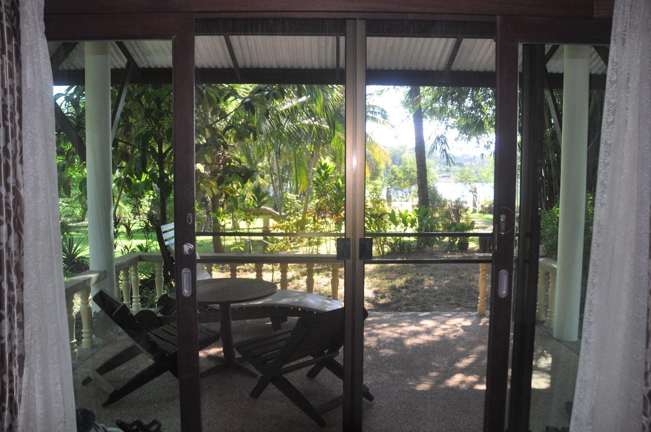 Lake View Bungalows Khao Lak Exteriör bild