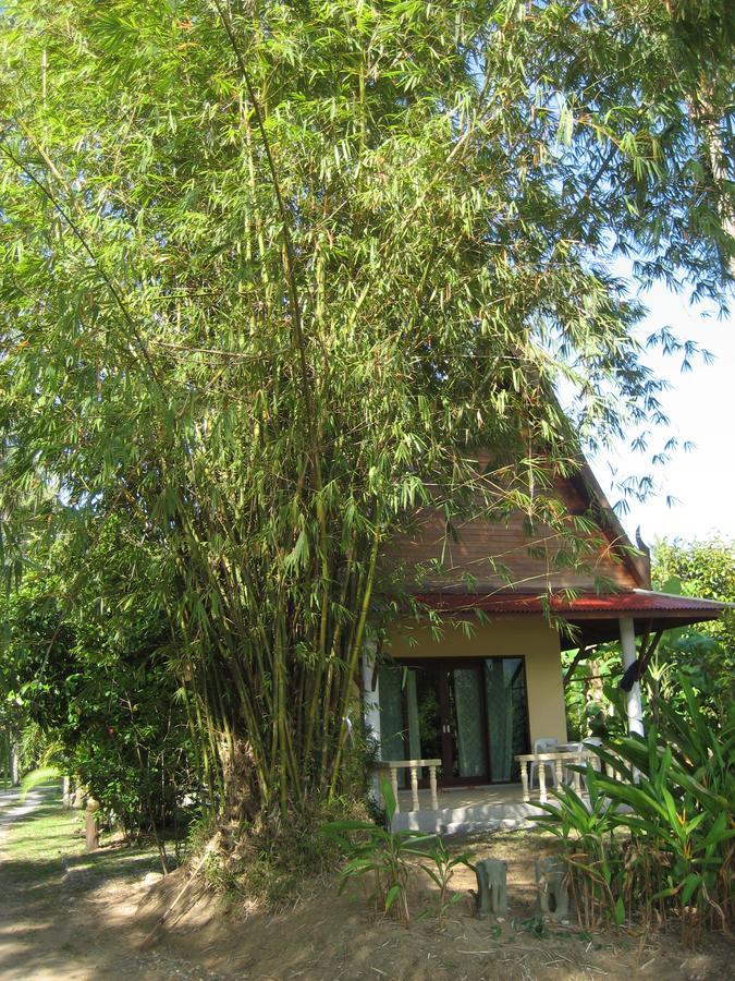 Lake View Bungalows Khao Lak Exteriör bild